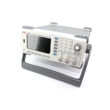 Генератор сигналов UNI-T UTG2062B