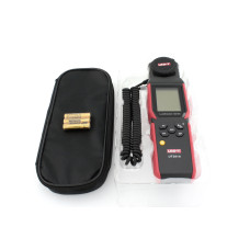 Измеритель света UNI-T UT381A