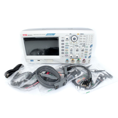 Цифровой осциллограф UNI-T MSO2204-S.